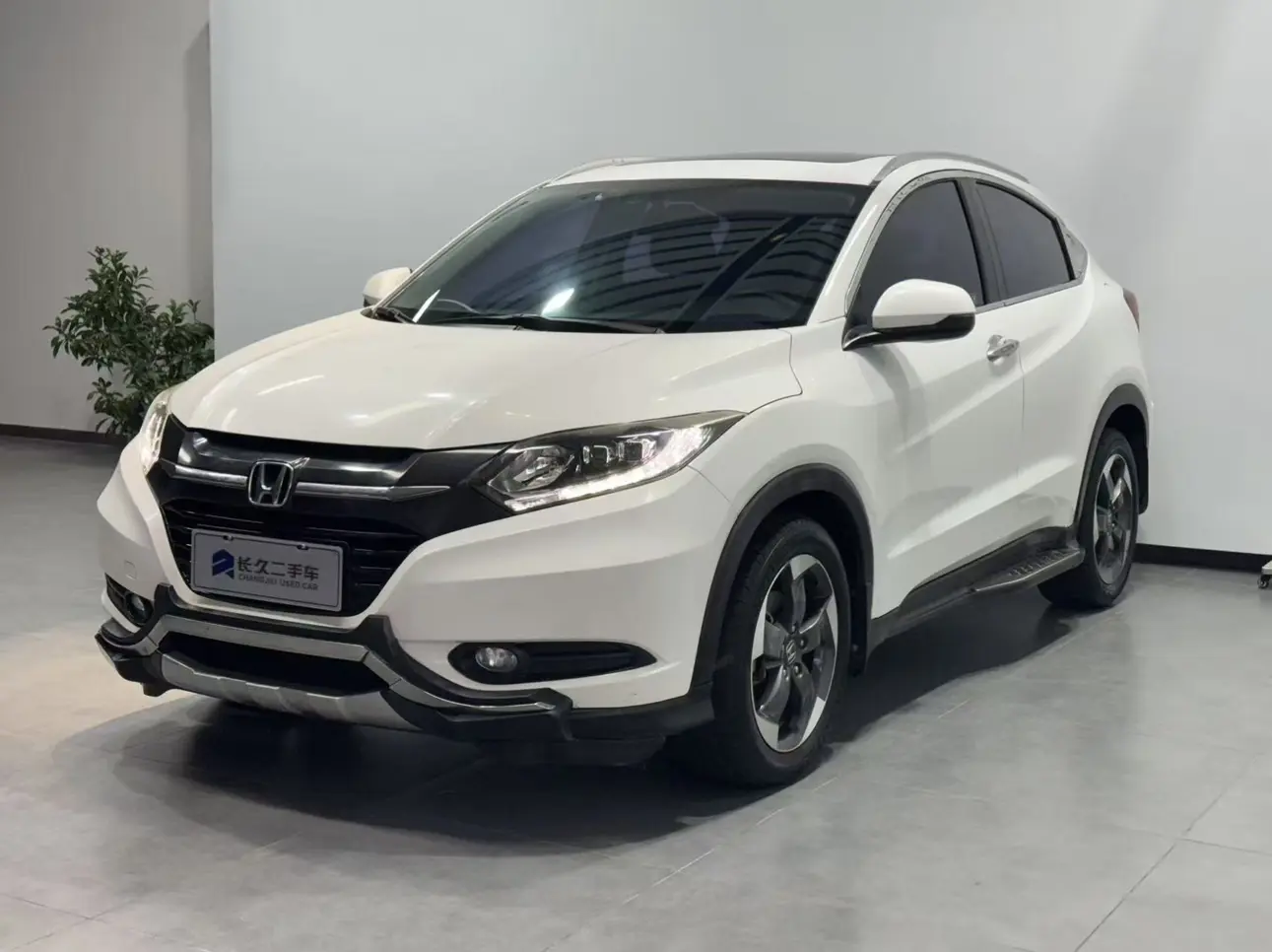 Honda Vezel (Binzhi)  из Китая