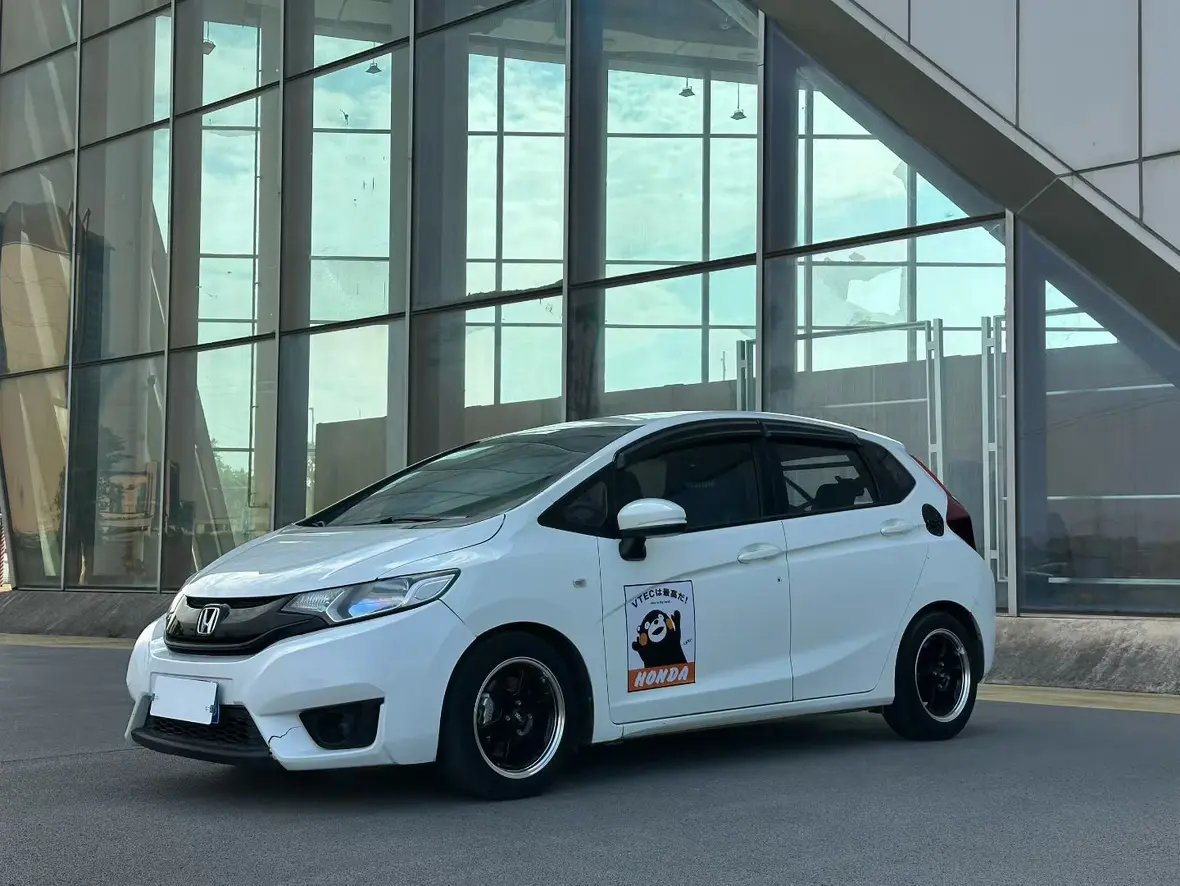Honda Fit  из Китая