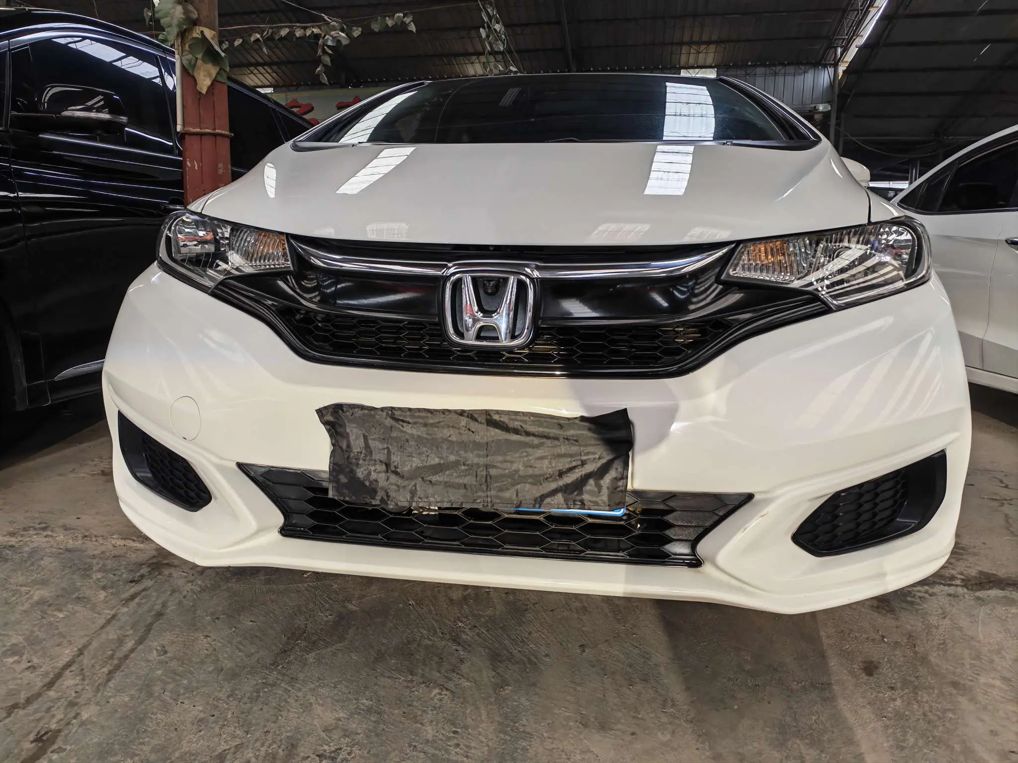 Honda Fit  из Китая