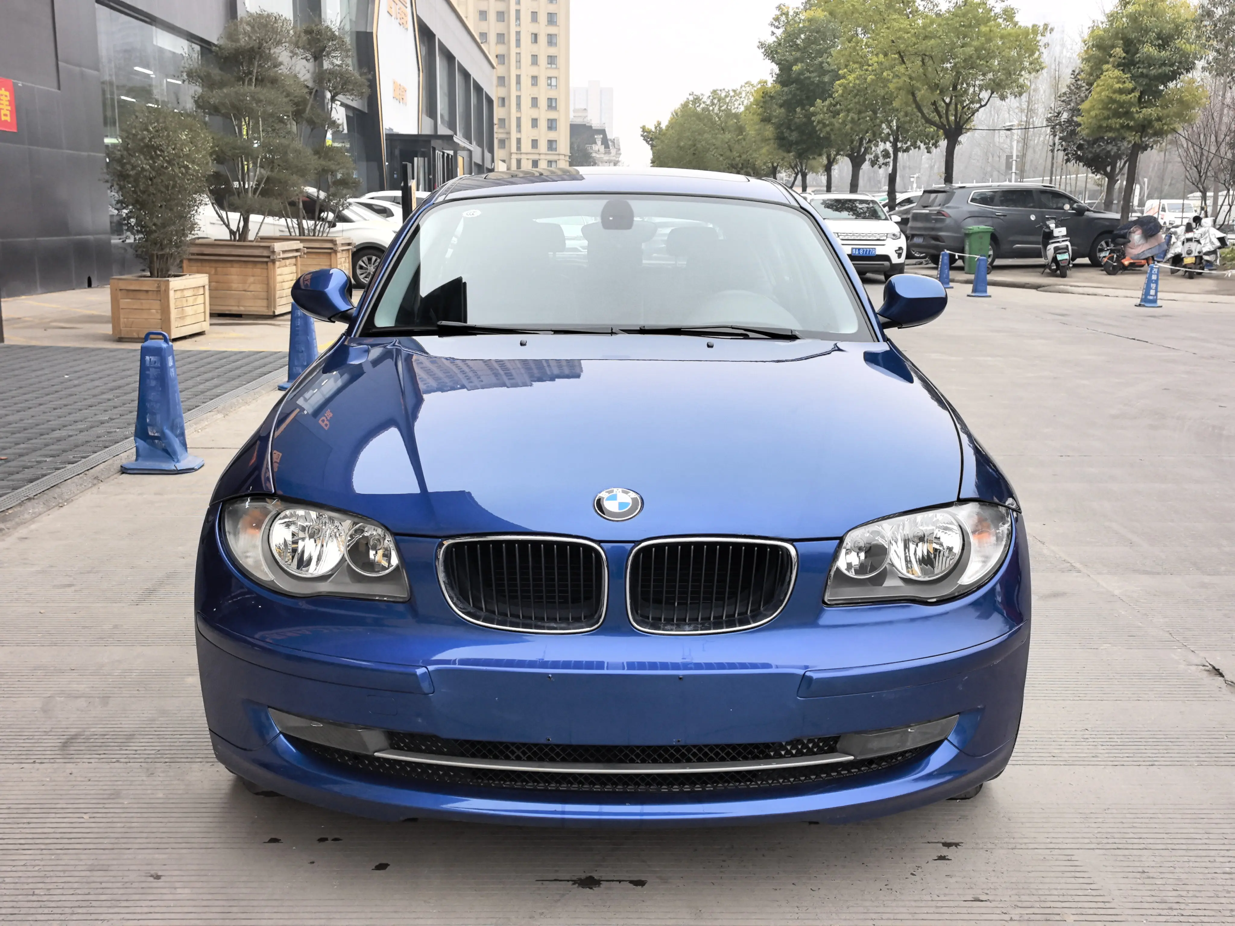 BMW 1 Series  из Китая