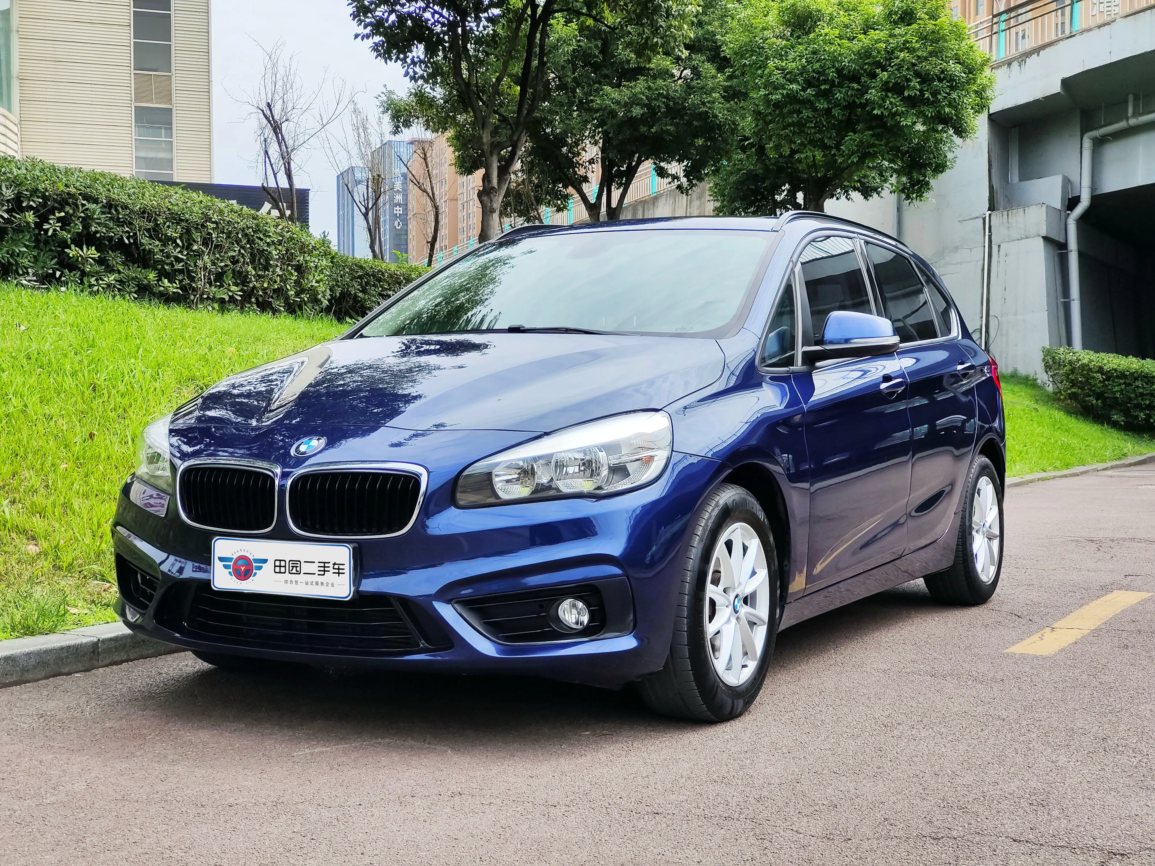 BMW 2 Series Active Tourer  из Китая