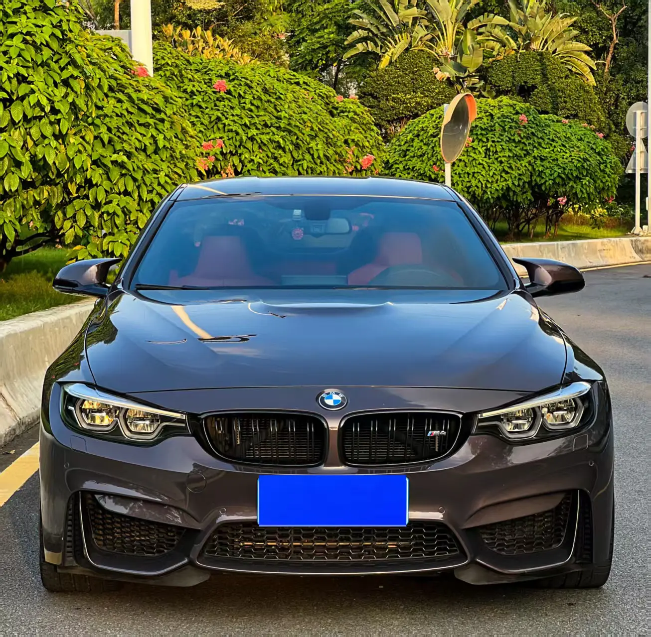 BMW M4  из Китая