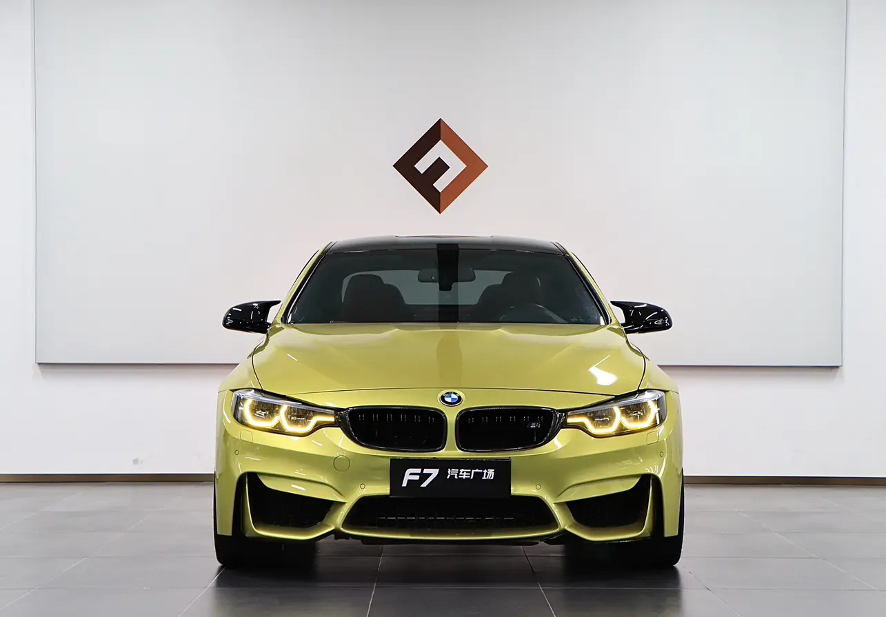 BMW M4  из Китая