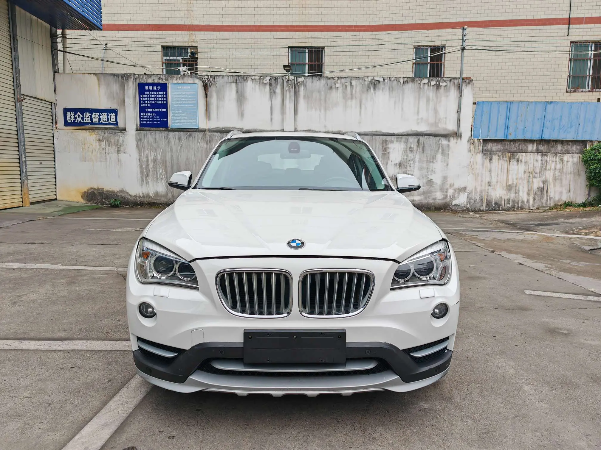 BMW X1  из Китая