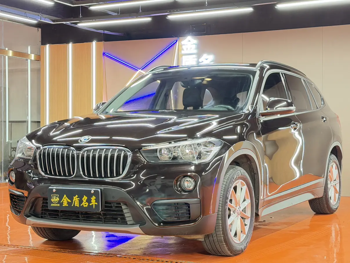 BMW X1  из Китая