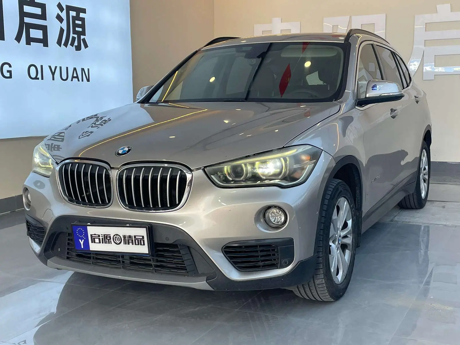 BMW X1  из Китая