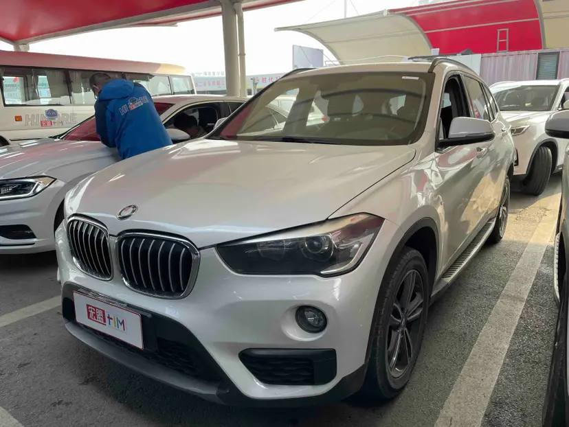 BMW X1  из Китая