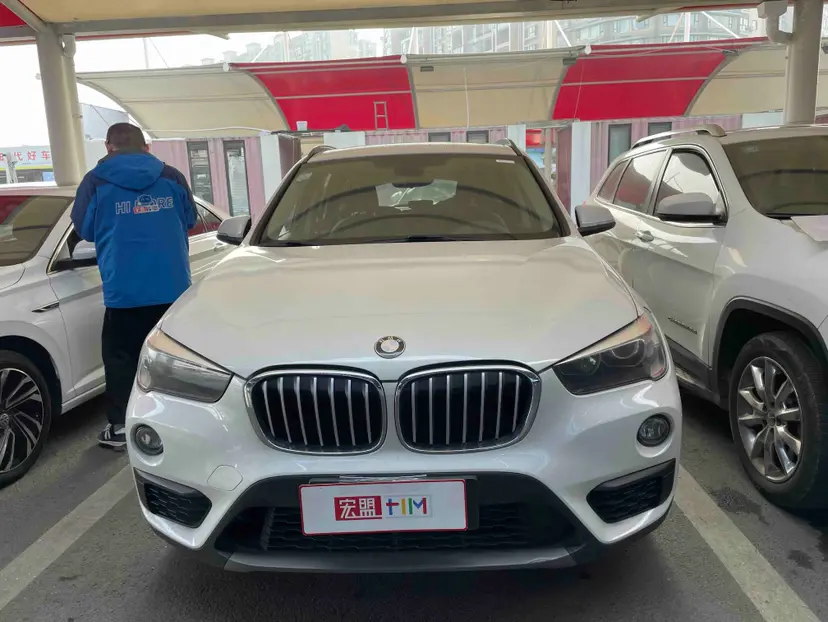 BMW X1  из Китая