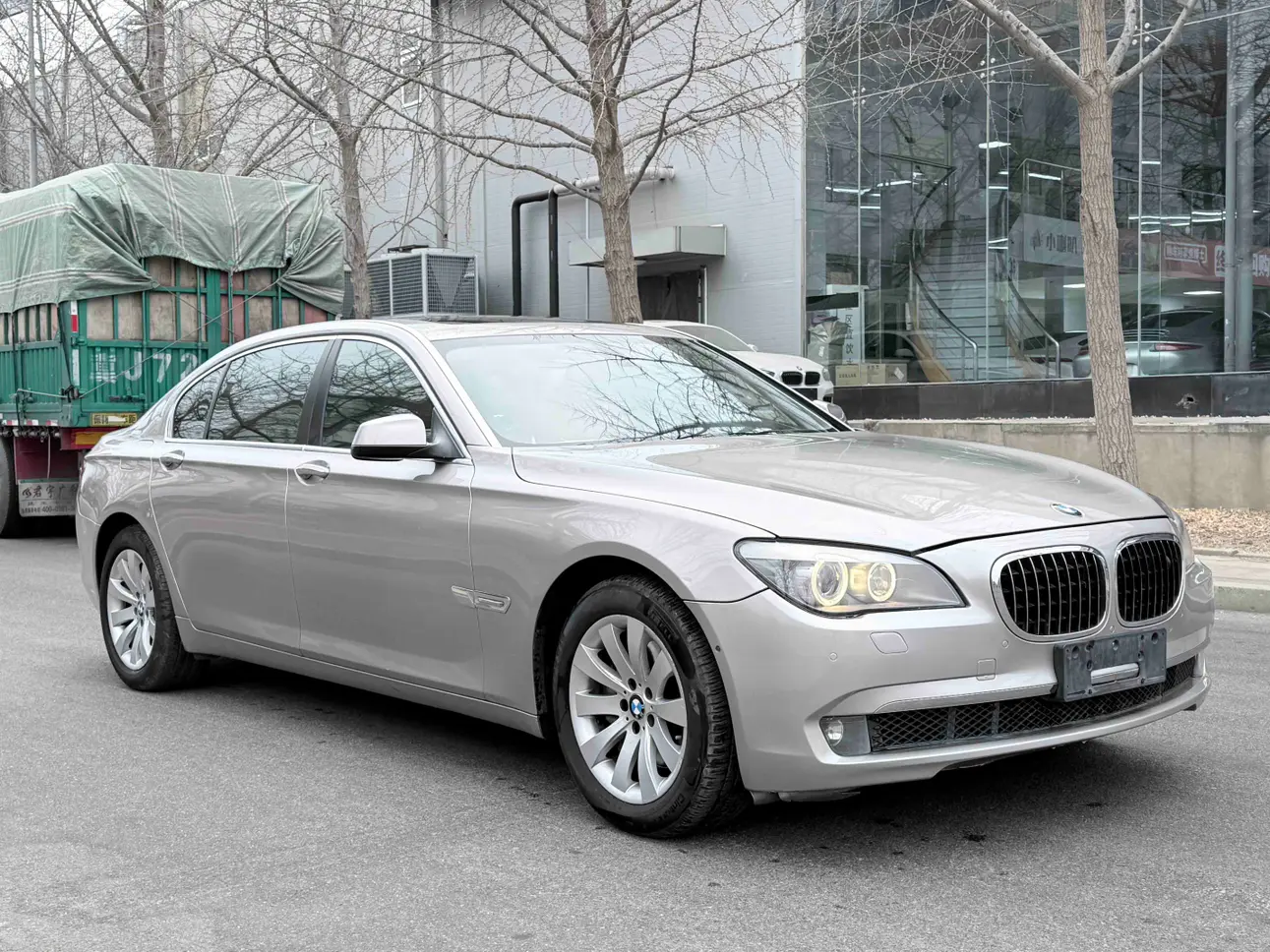 BMW 7 Series  из Китая