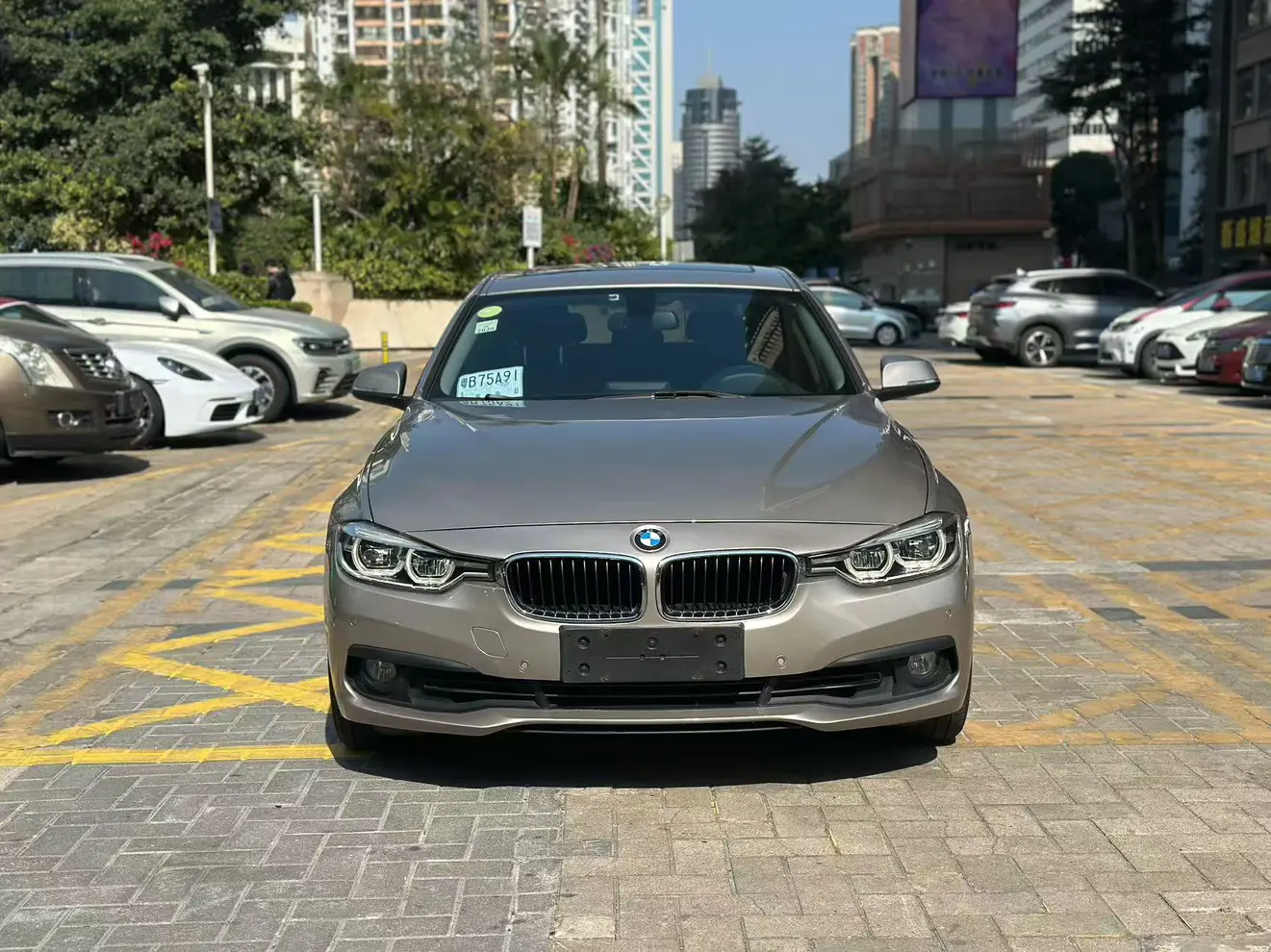 BMW 3 Series  из Китая