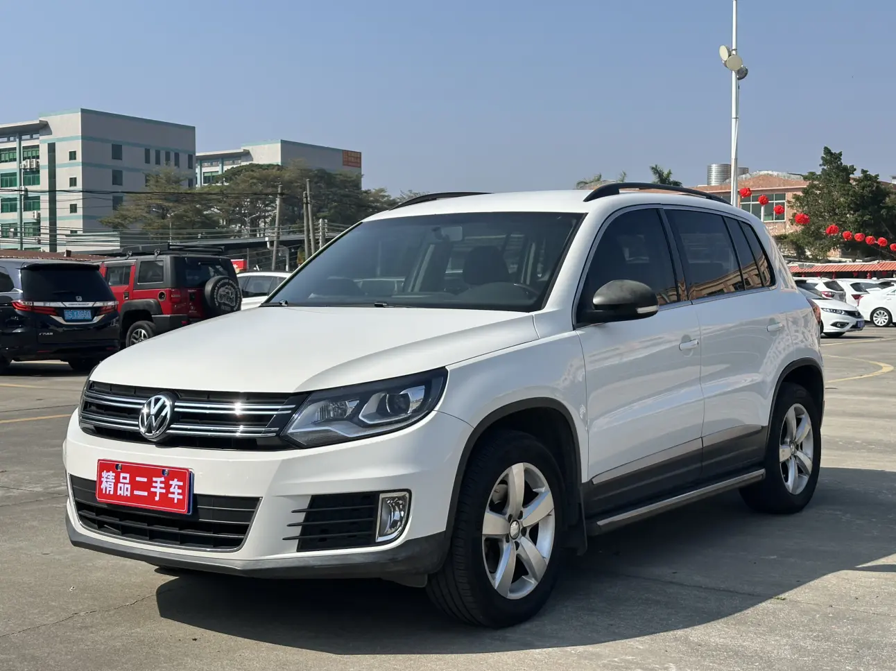 Volkswagen Tiguan  из Китая