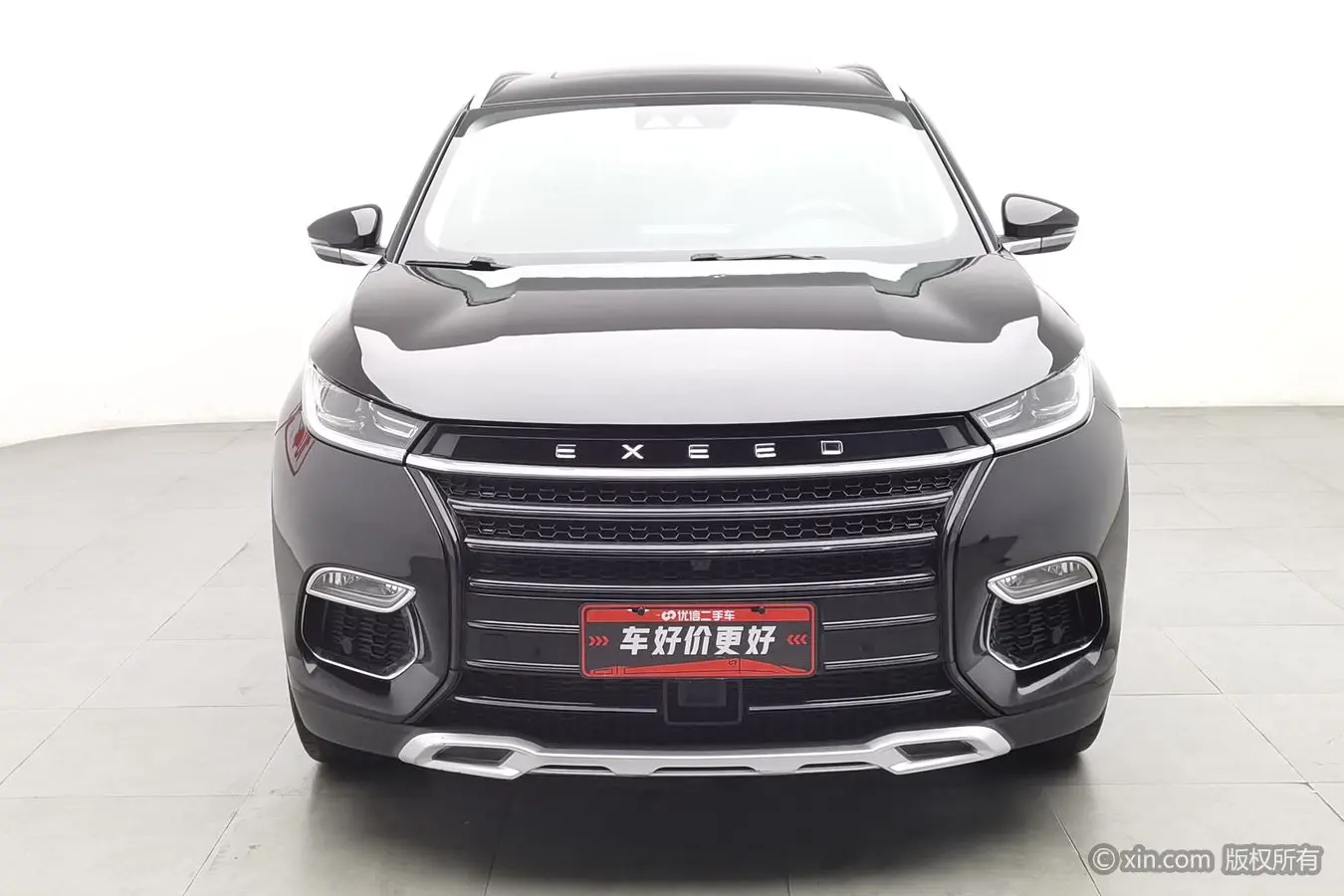 Exeed TXL (Stars in the clouds)  из Китая