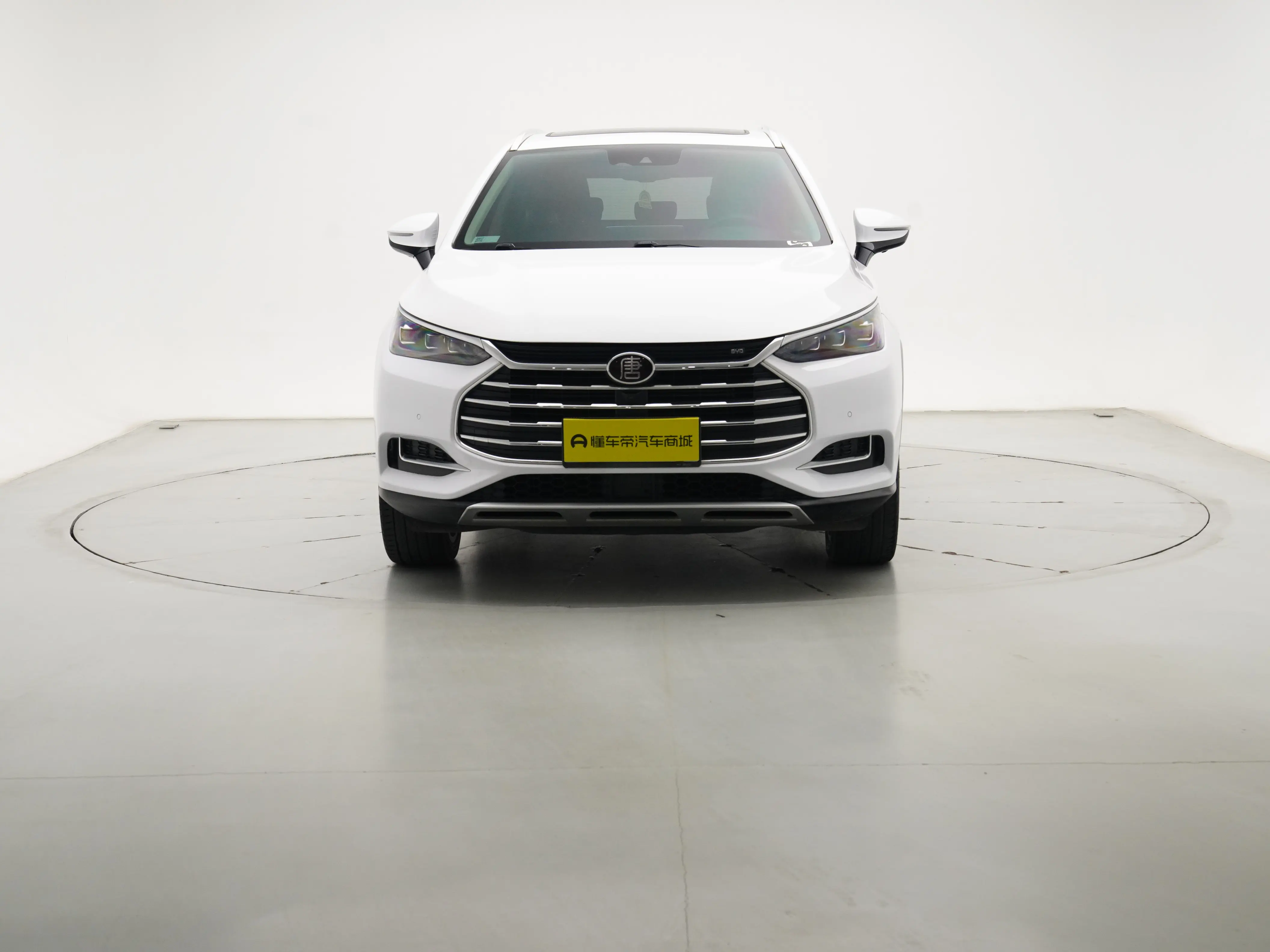 BYD Tang  из Китая