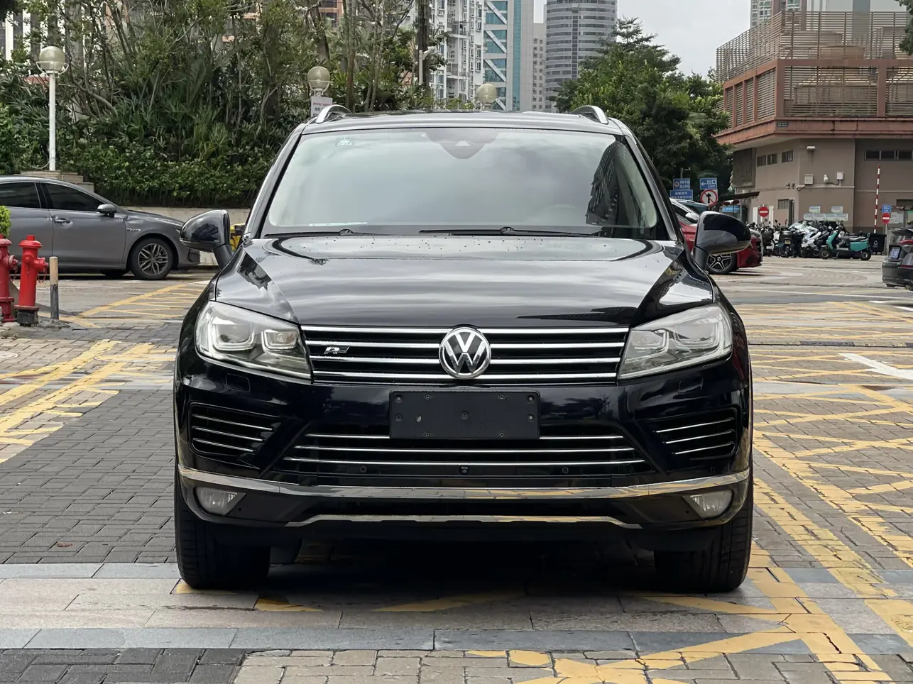 Volkswagen Touareg  из Китая