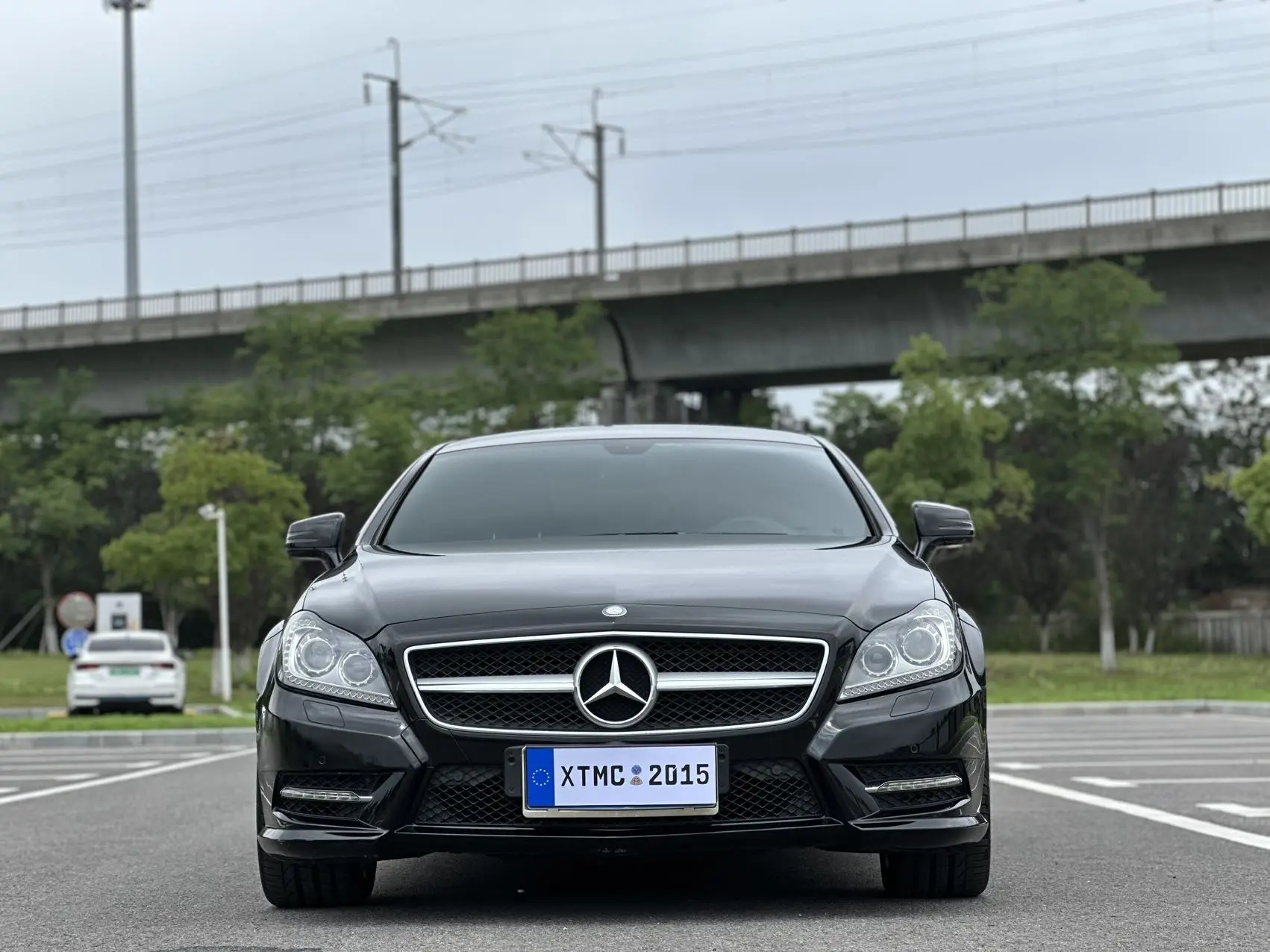 Mercedes-Benz Mercedes Benz CLS  из Китая