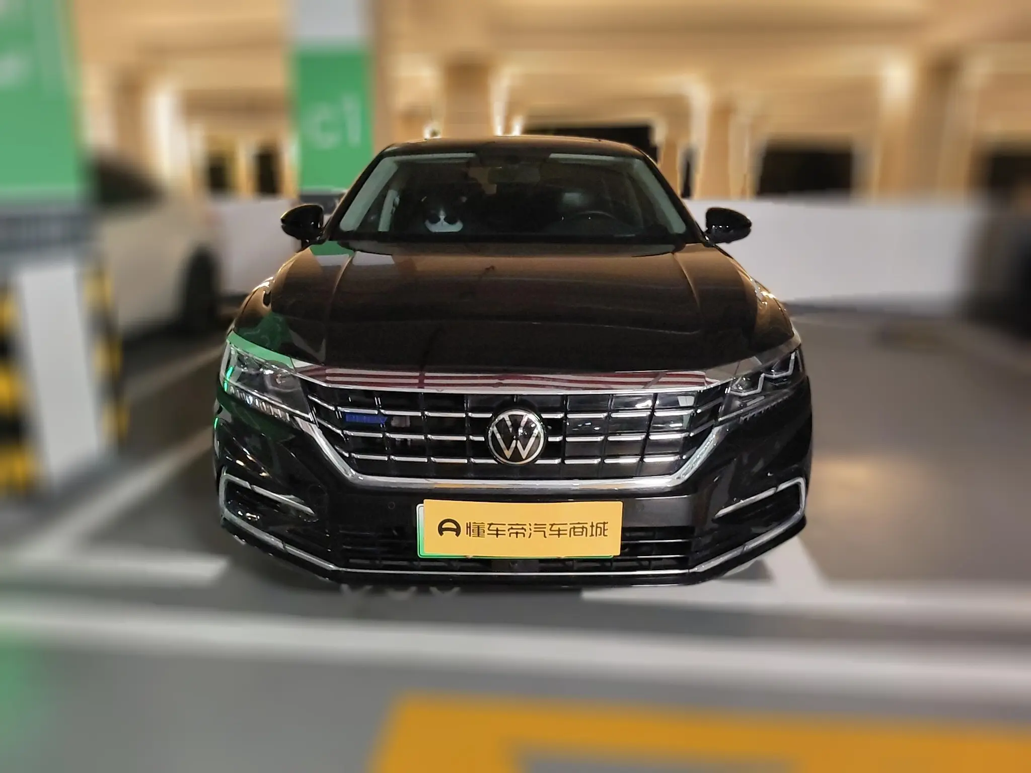 Volkswagen Passat PHEV  из Китая
