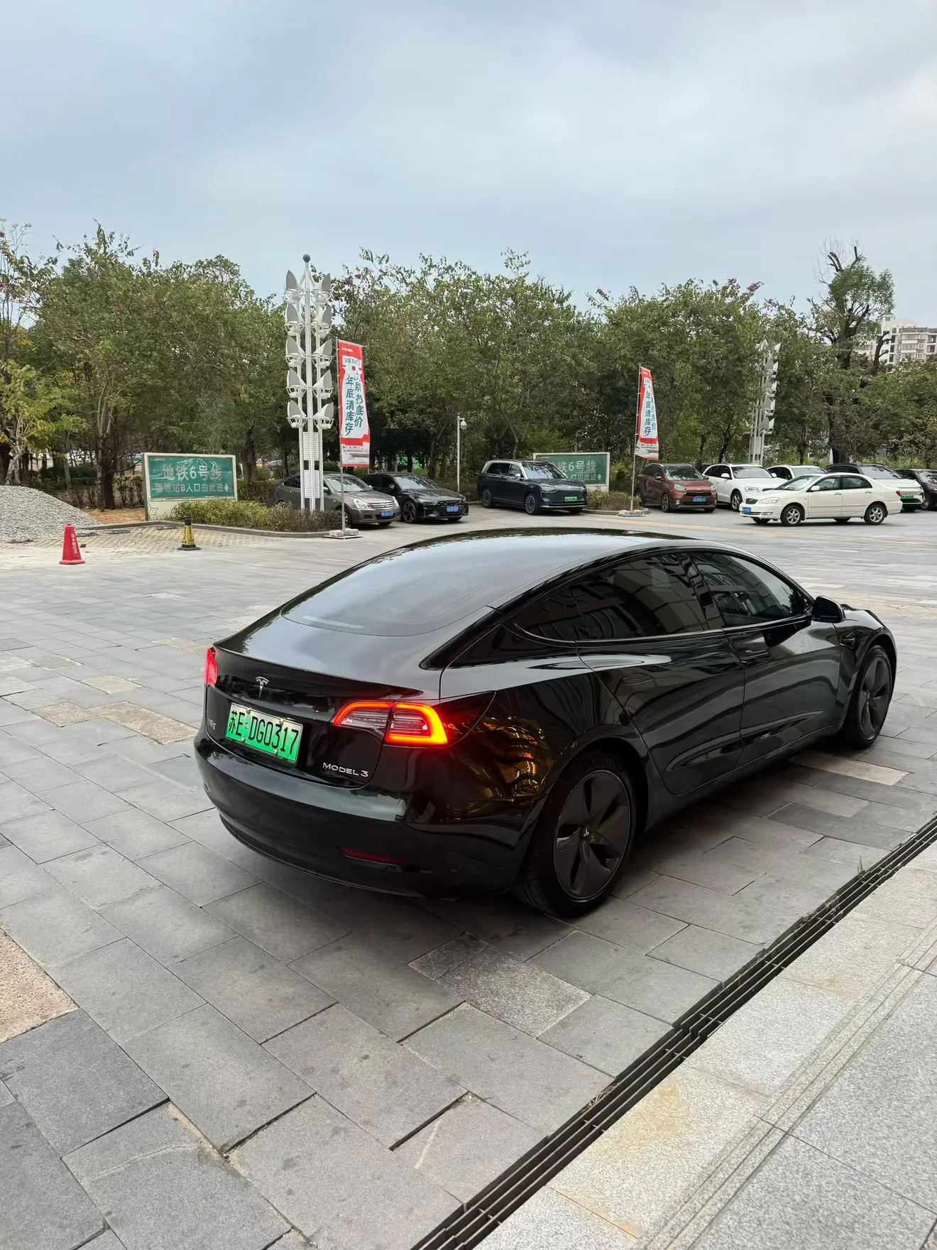 Tesla Model 3  из Китая