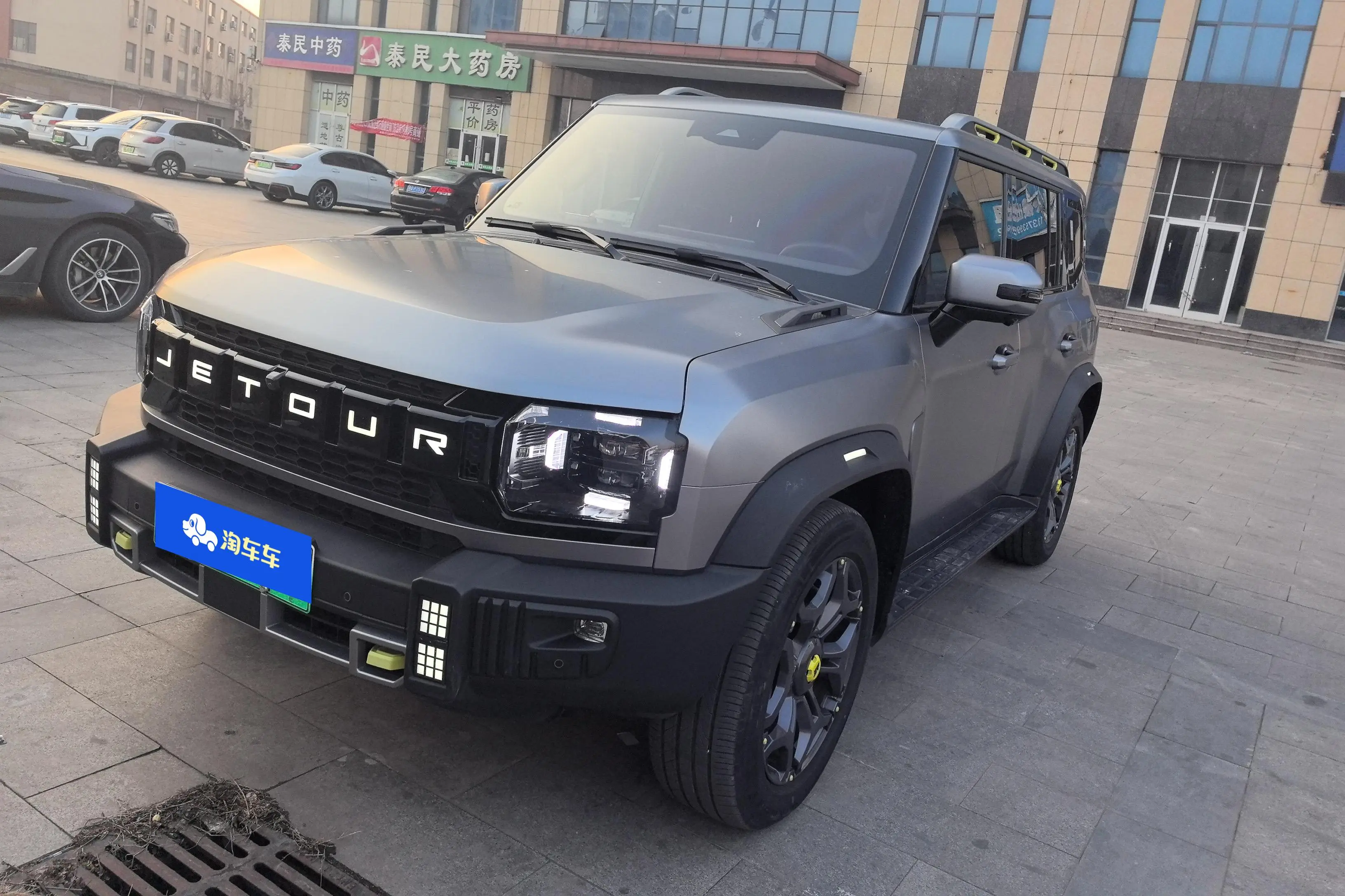 Jietu Shanhai Jetour Traveler C-DM  из Китая