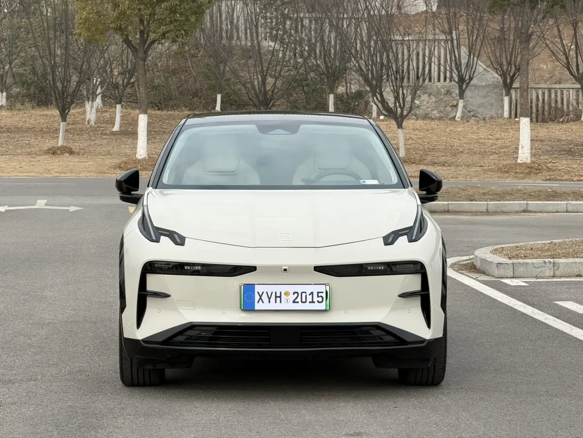 ZEEKR X  из Китая