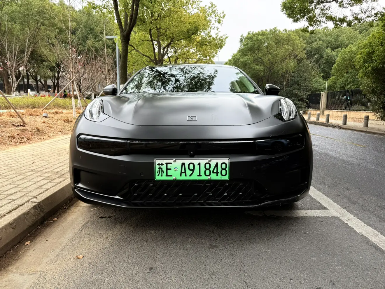 ZEEKR 001  из Китая