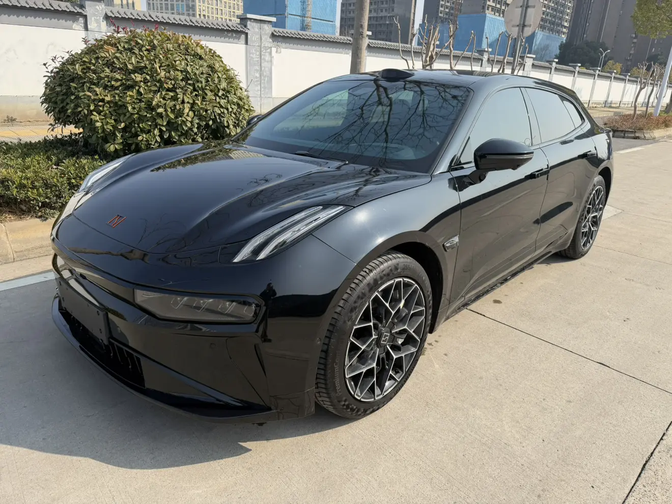 ZEEKR 001  из Китая