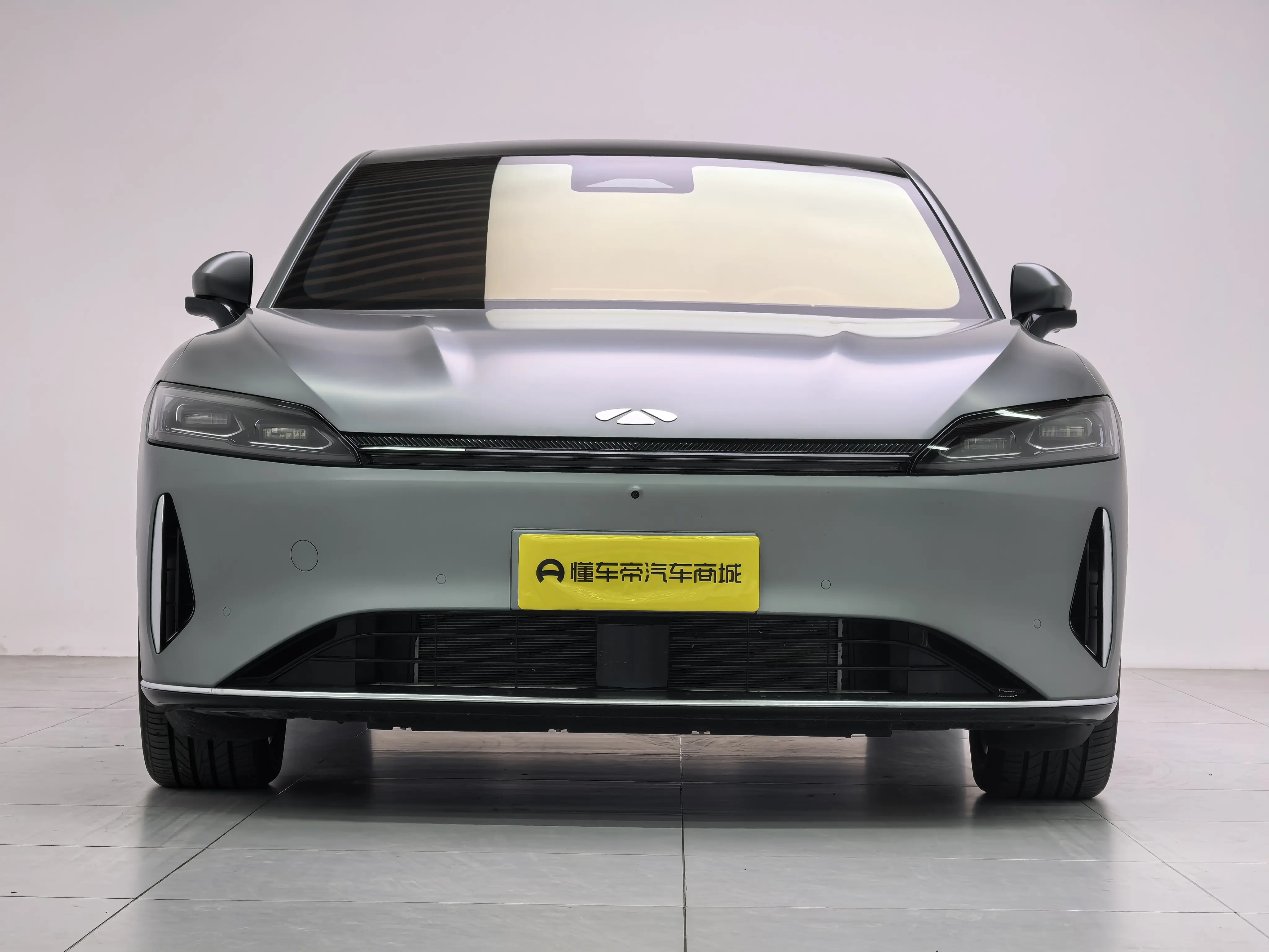 Chery Fengyun A9L  из Китая