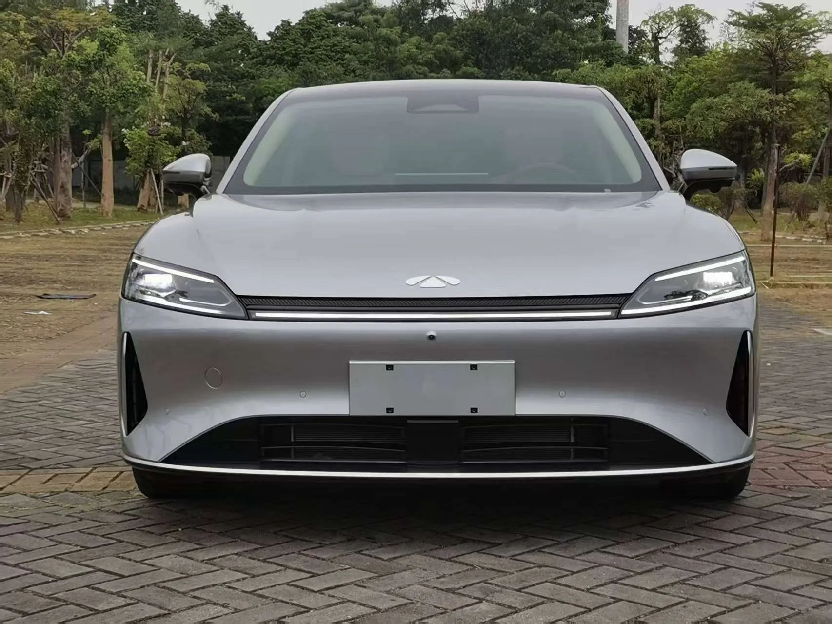 Chery Fengyun A9L  из Китая