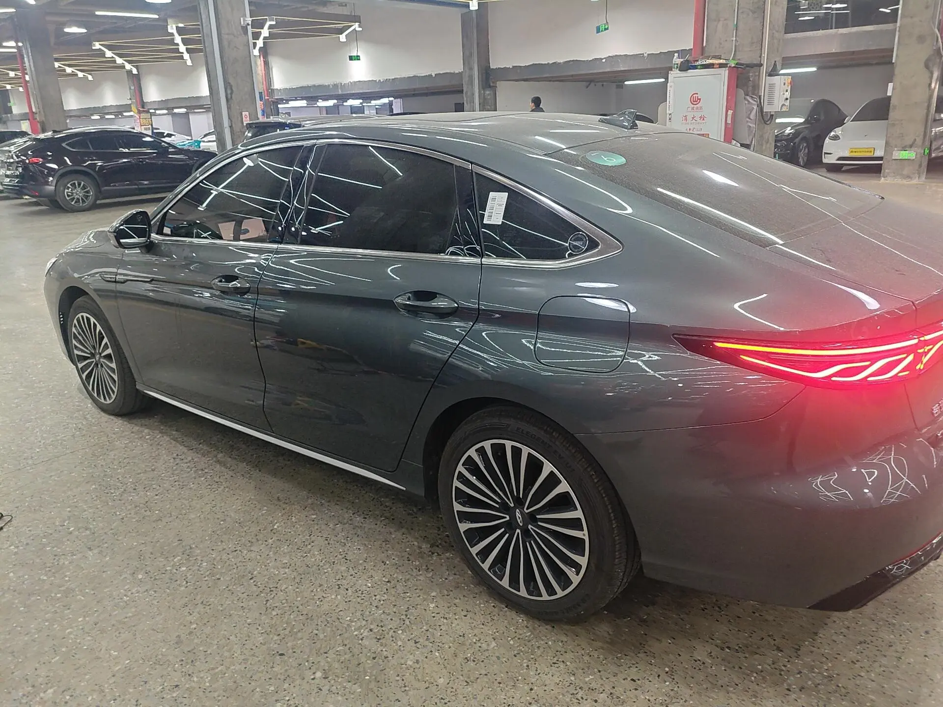 Chery Fengyun A8L  из Китая