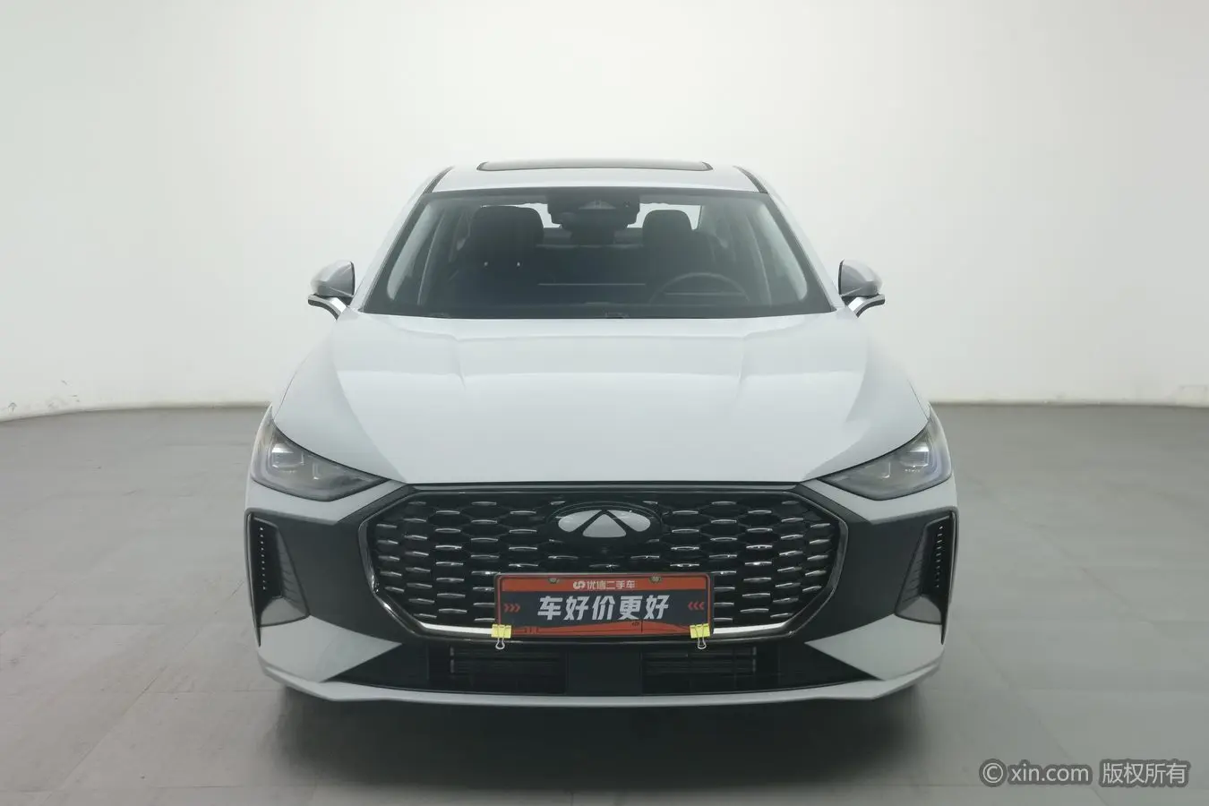 Chery Fengyun A8L  из Китая