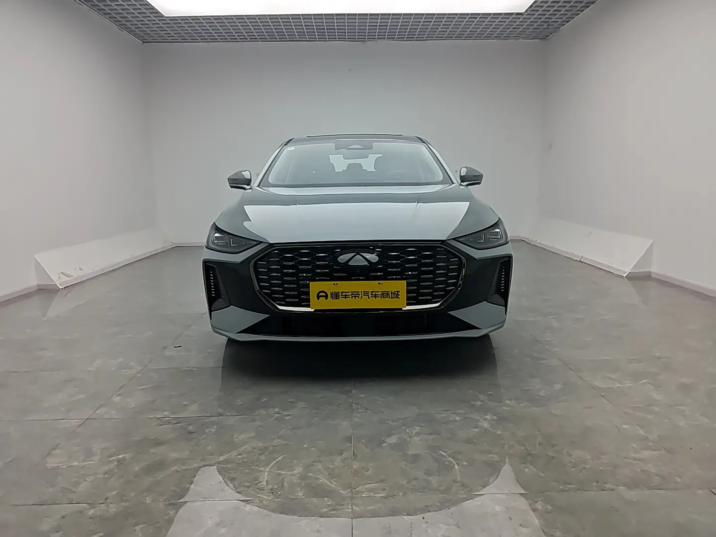 Chery Fengyun A8L  из Китая