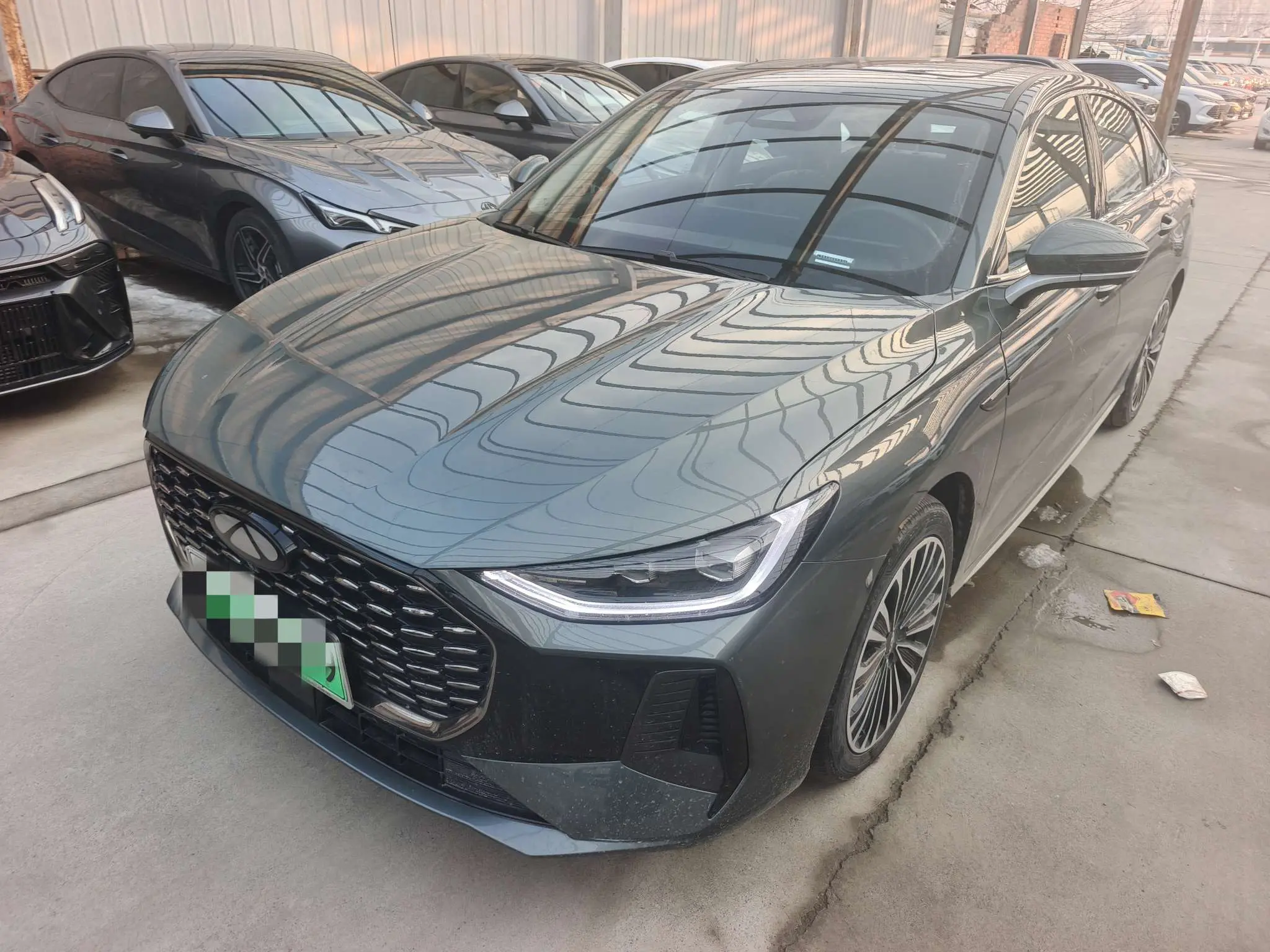 Chery Fengyun A8L  из Китая