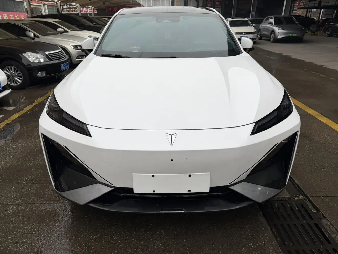 Deepal Dark blue S07  из Китая