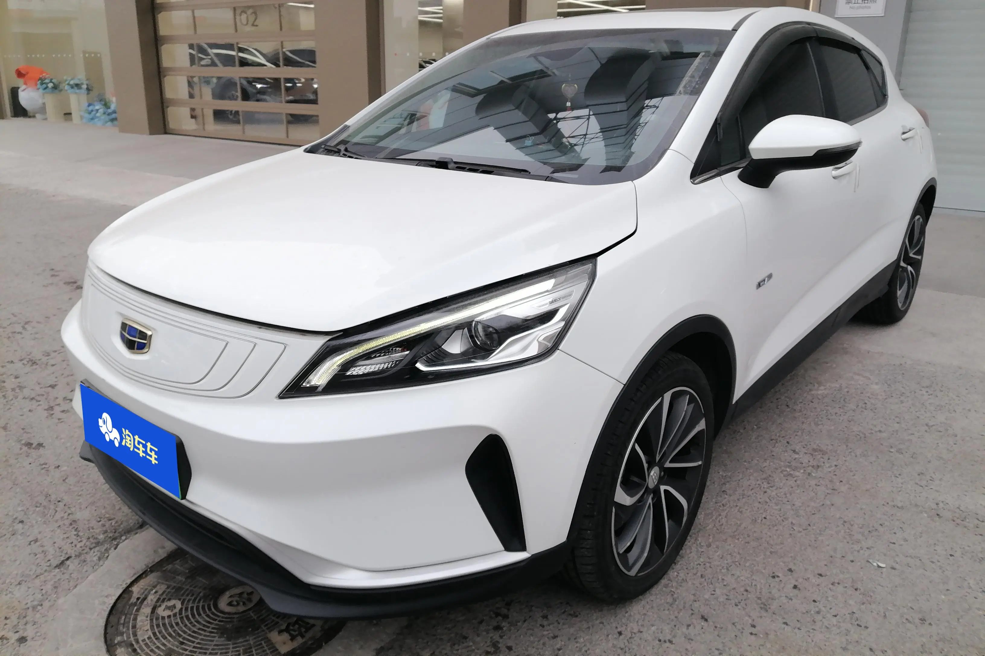 Geely Emgrand GSe  из Китая