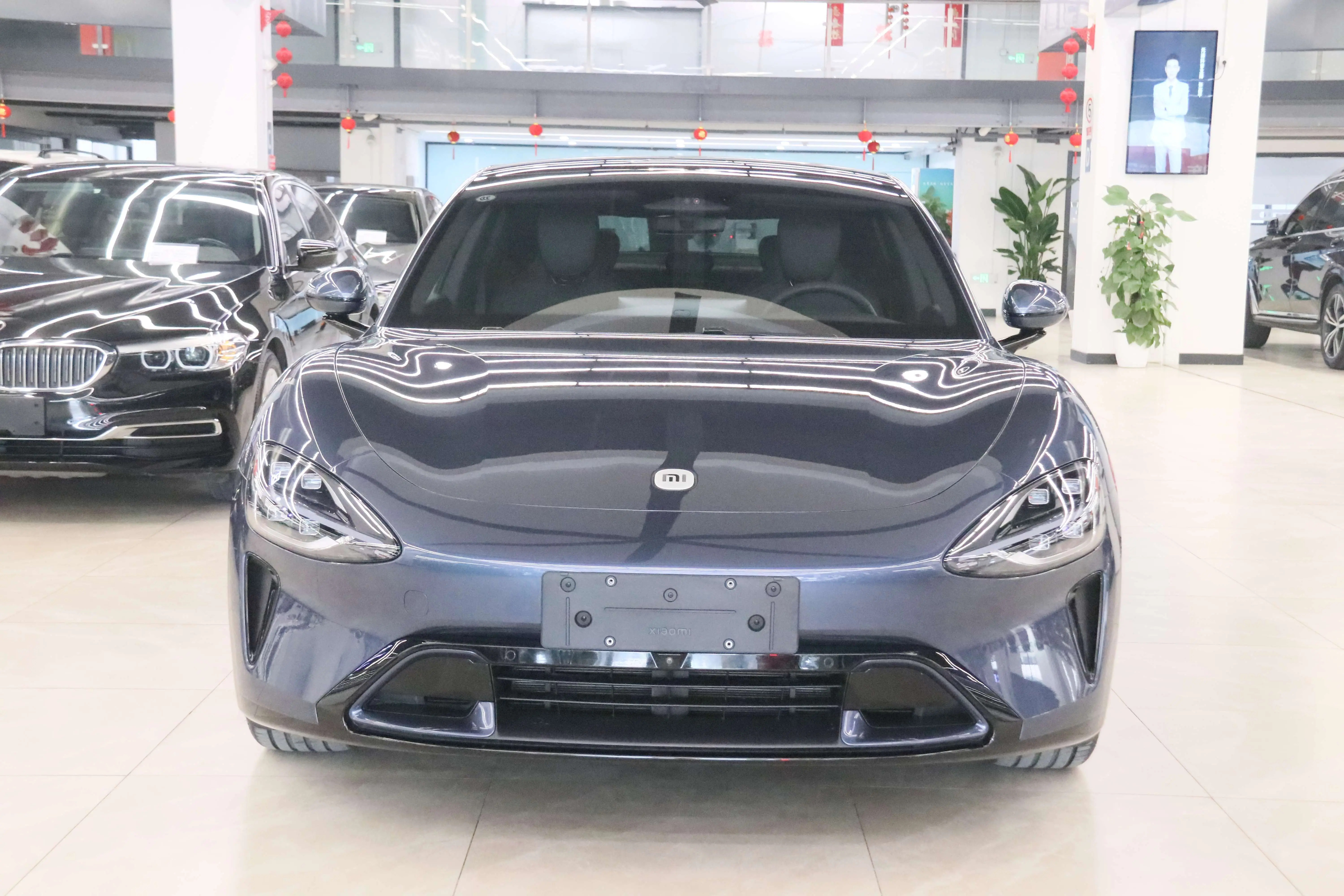 Xiaomi car Xiaomi SU7  из Китая