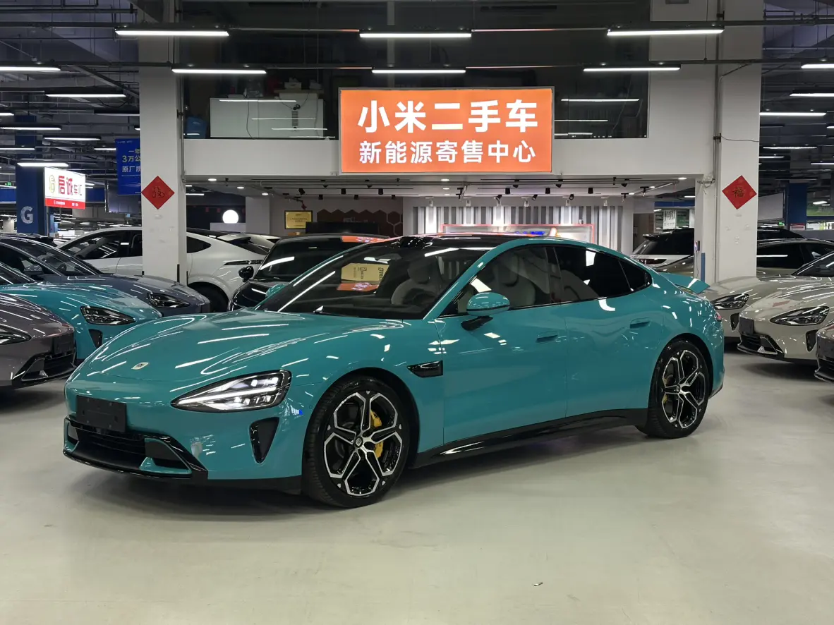 Xiaomi car Xiaomi SU7  из Китая