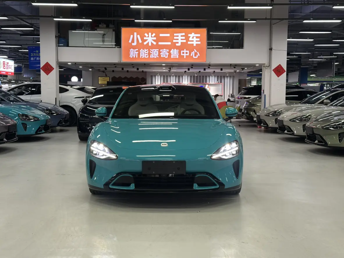 Xiaomi car Xiaomi SU7  из Китая