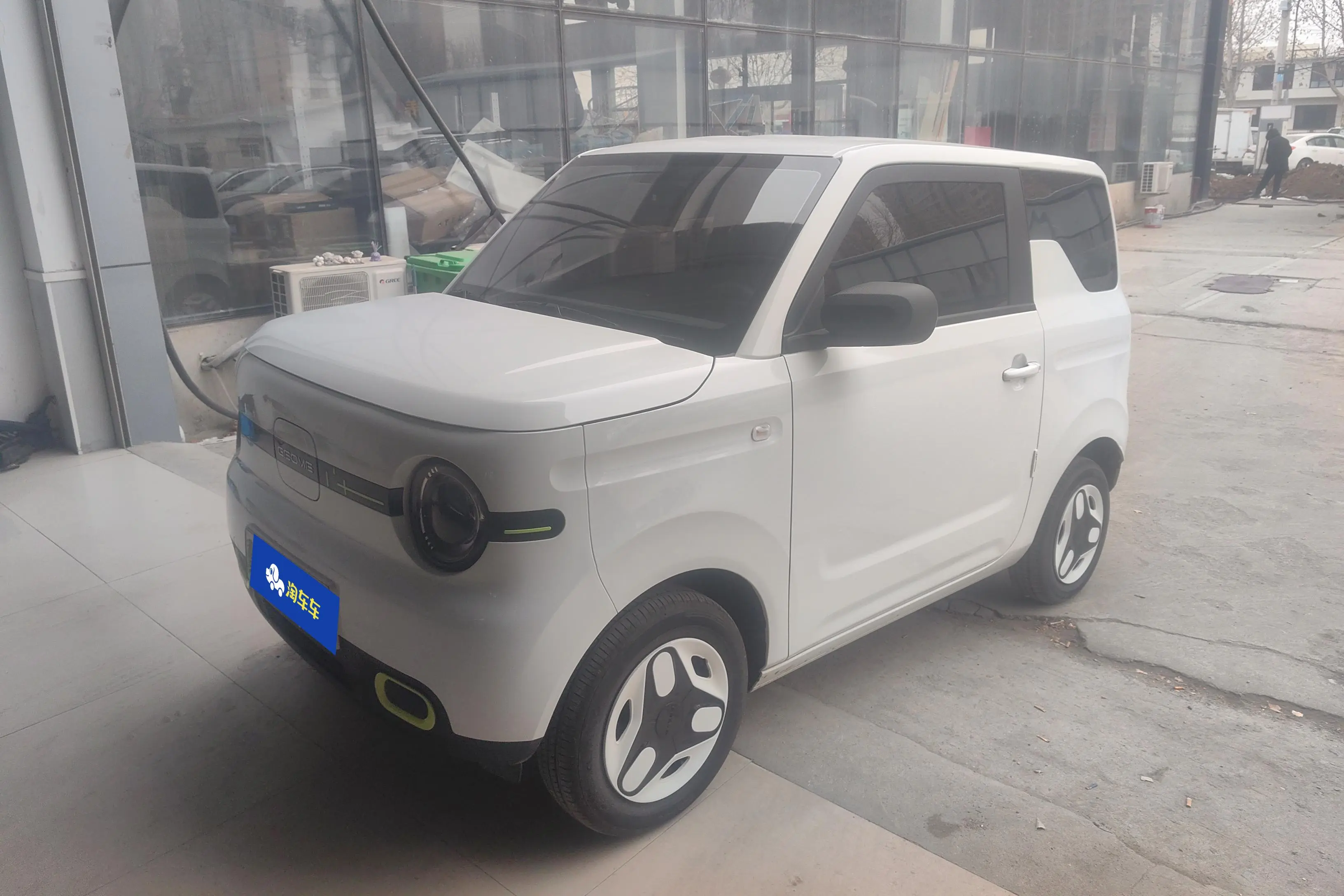 Geely Panda  из Китая