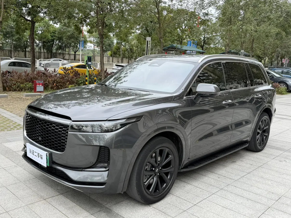 Li ONE (Ideal ONE)  из Китая