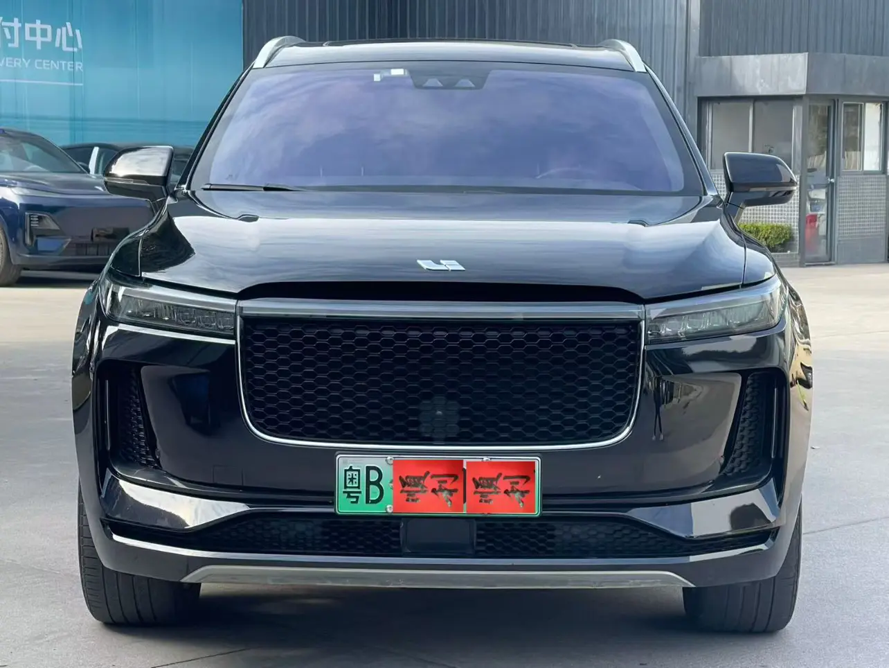 Li ONE (Ideal ONE)  из Китая