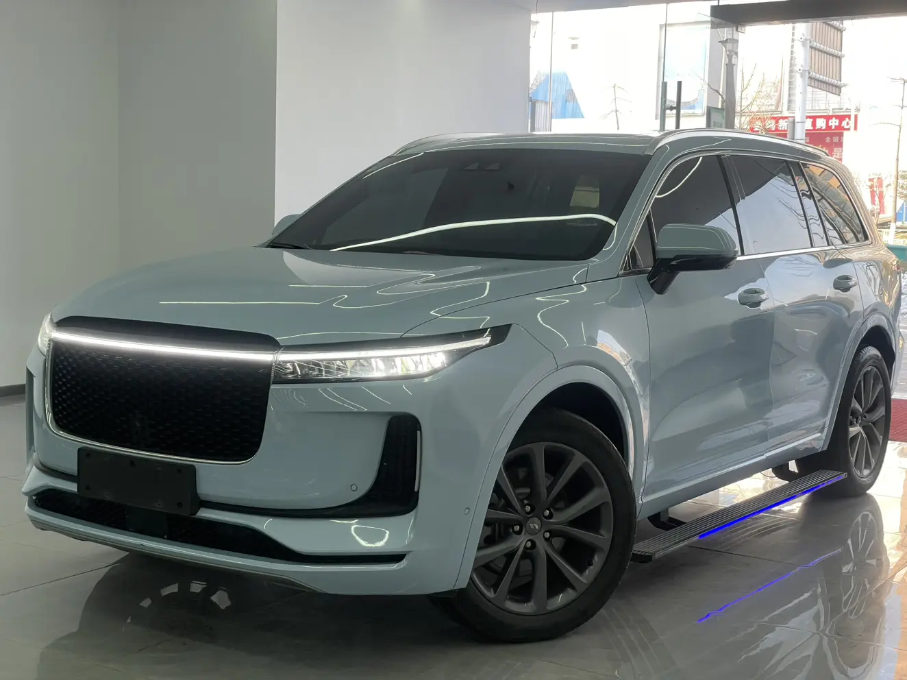 Li ONE (Ideal ONE)  из Китая