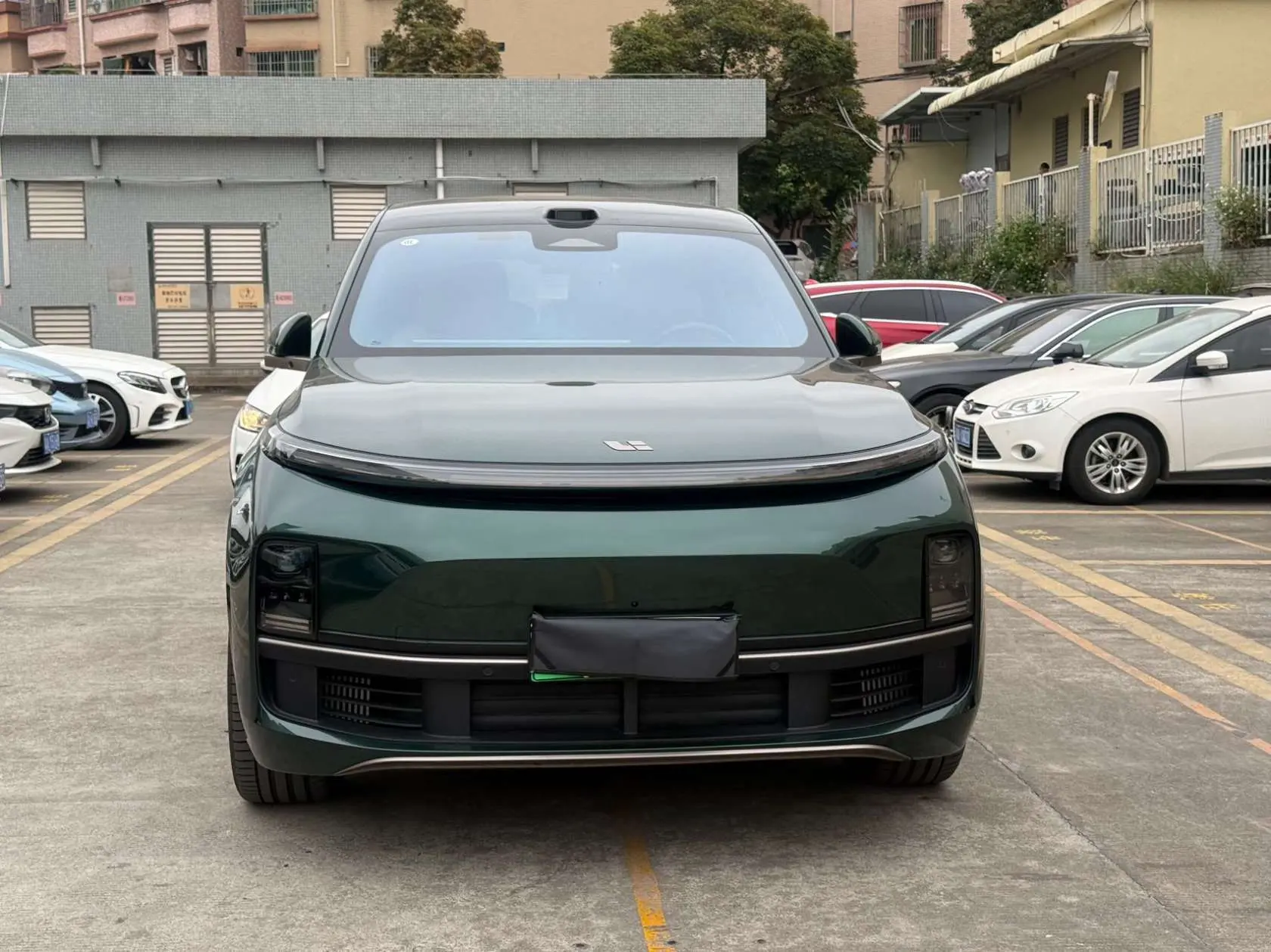 Li L9 (Ideal L9)  из Китая