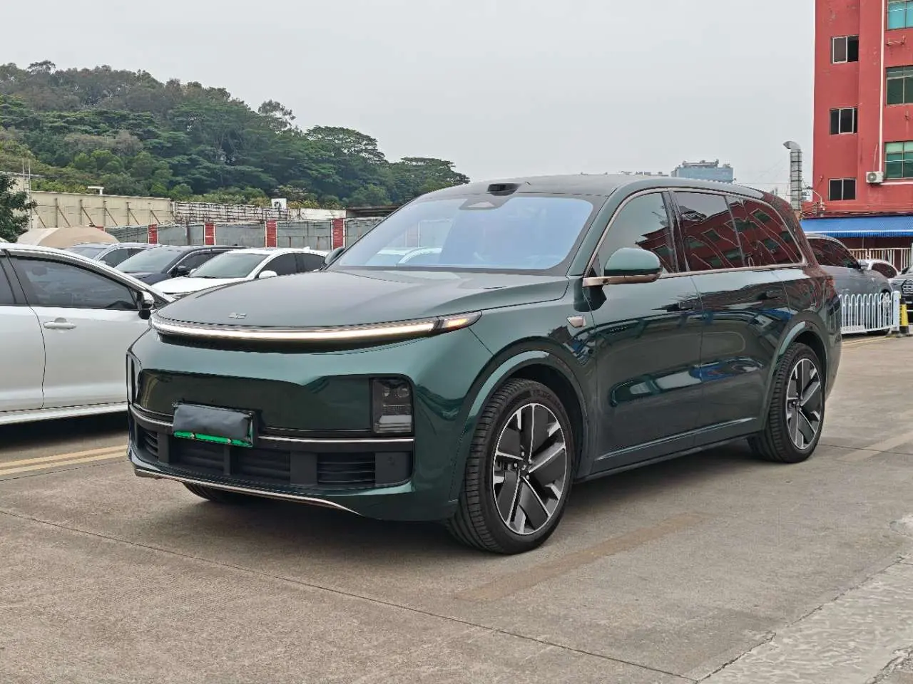 Li L9 (Ideal L9)  из Китая