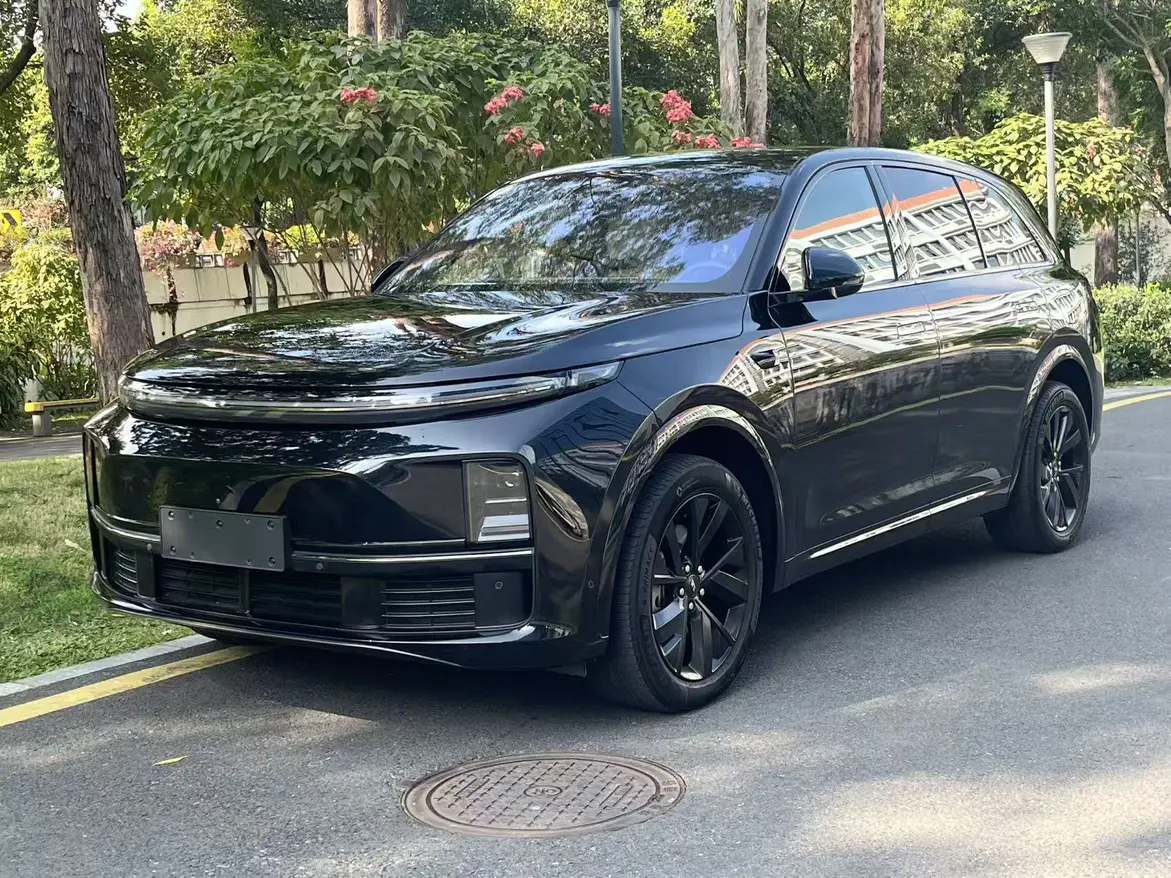 Li L7 (Ideal L7)  из Китая