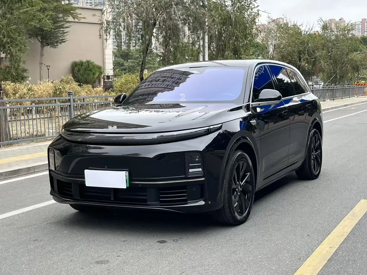 Li L7 (Ideal L7)  из Китая