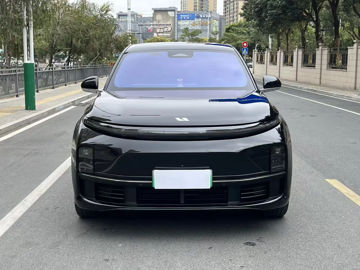 Li L7 (Ideal L7)  из Китая