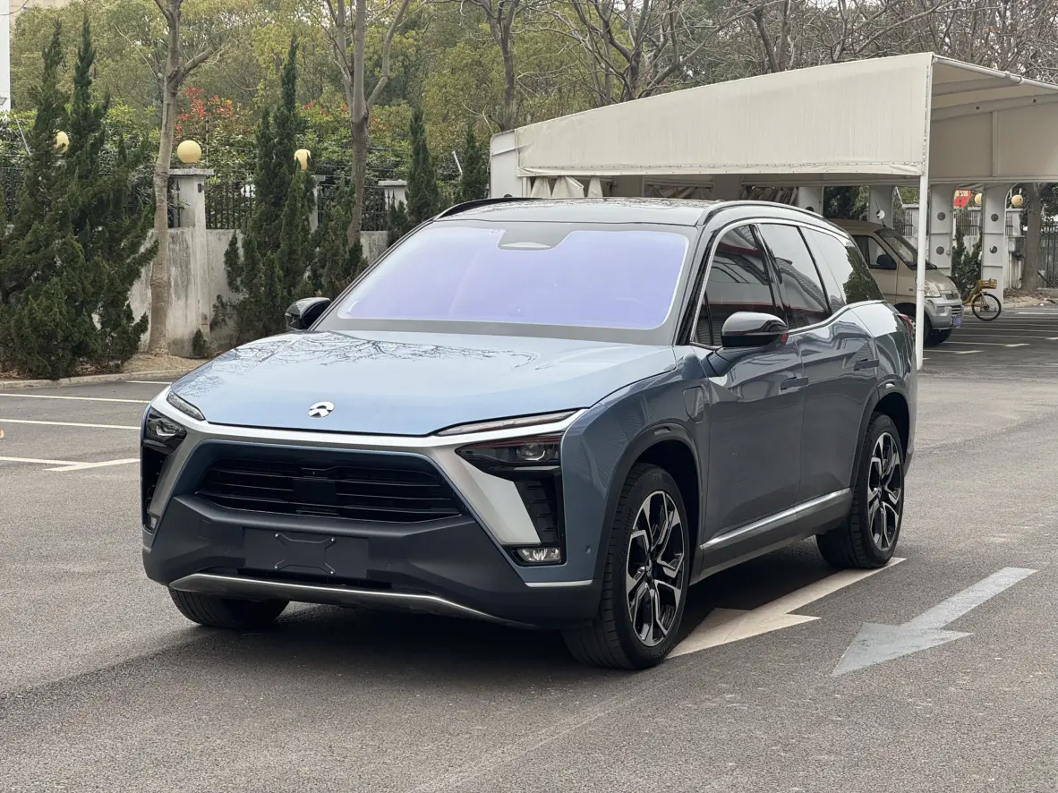 NIO ES8  из Китая