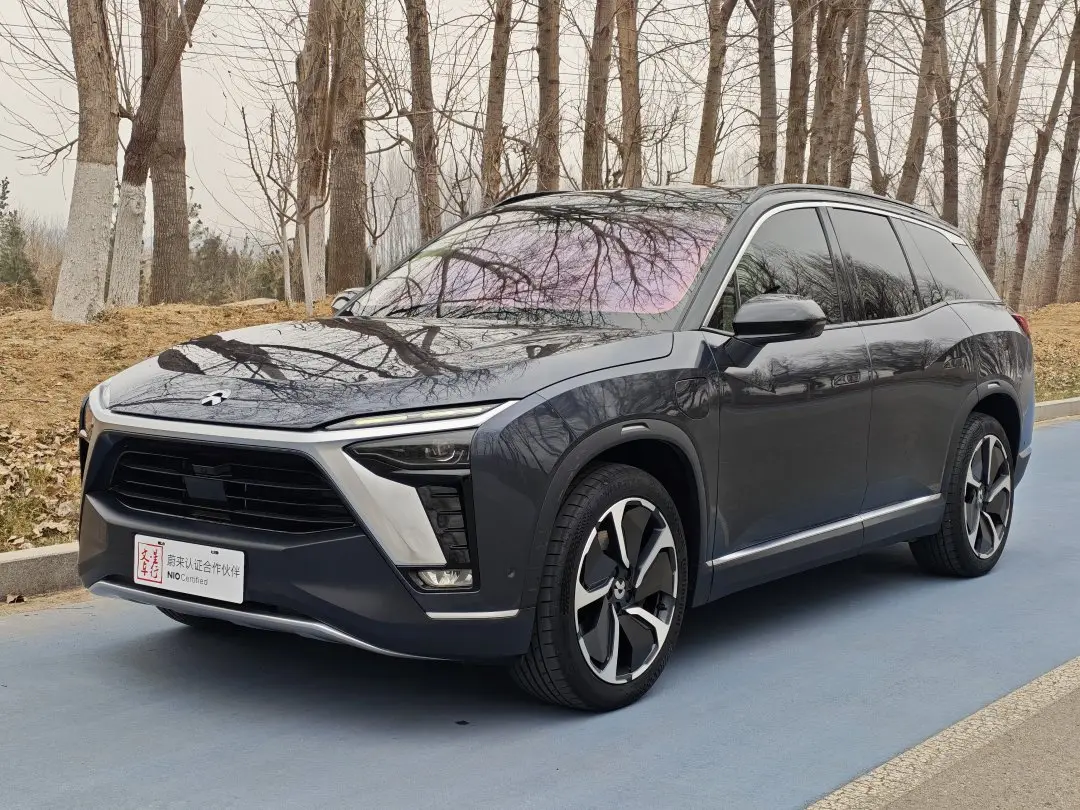 NIO ES8  из Китая