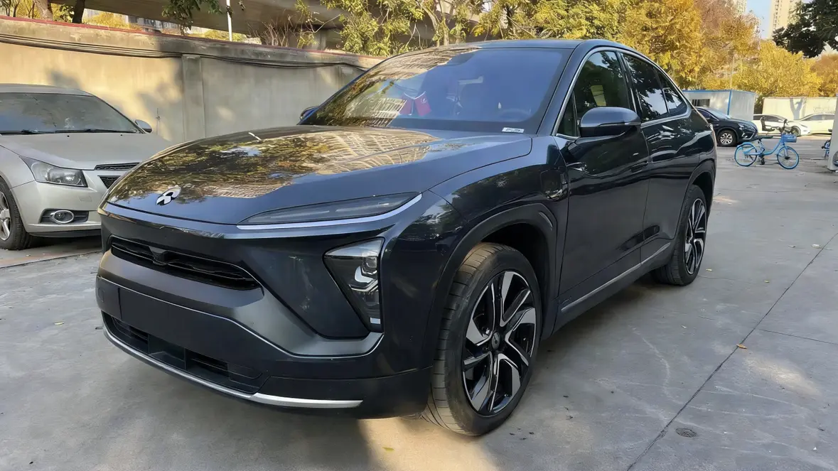 NIO EC6  из Китая