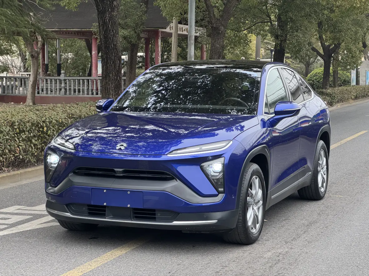 NIO EC6  из Китая