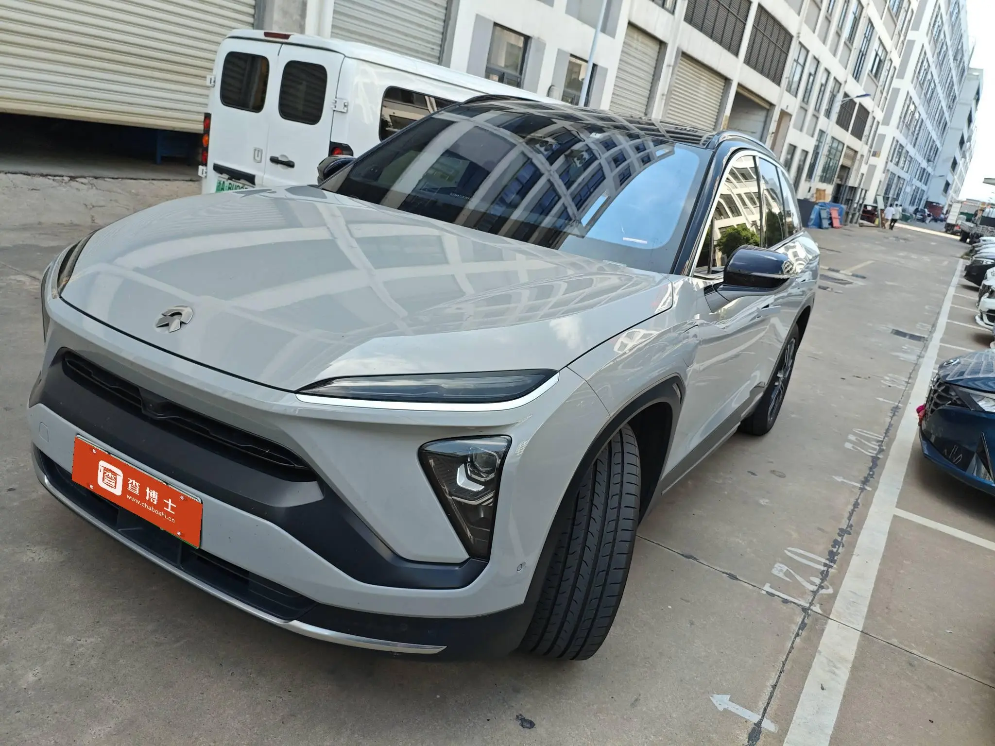 NIO EC6  из Китая